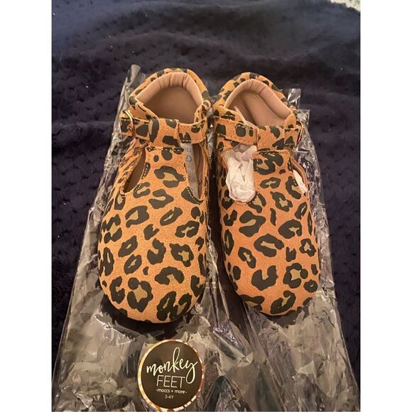 Monkey Feet Animal Print Mary Janes/ Ballet shoes sz 3-4Y - Picture 1 of 8